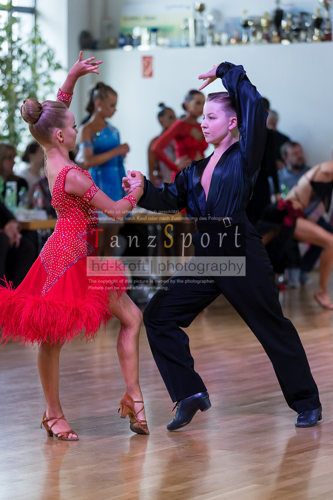 20240615_DM-Jun2-Kombi_09848 | Tanzsportbilder, Standardtanz, Lateintanz, WDSF, DTV, LTVB, dancecomp, goc, hessen tanzt, blaues band der spree, walzer, tango, wiener walzer, slowfox, quickstepp, samba, rumba, cha-cha-cha, paso doble. jive, hd-kroft photography, turniertanzsport