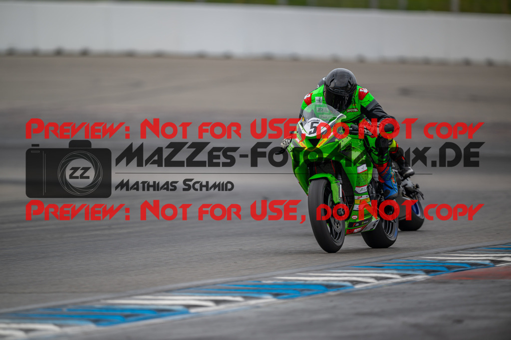 MaZZes-Fotomatrix-20260809-577159 | R1