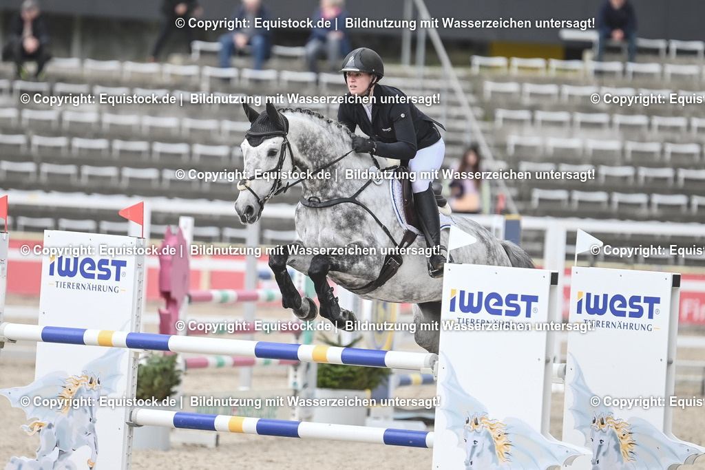 20230514_CCI4_Springen_0205 | equistock