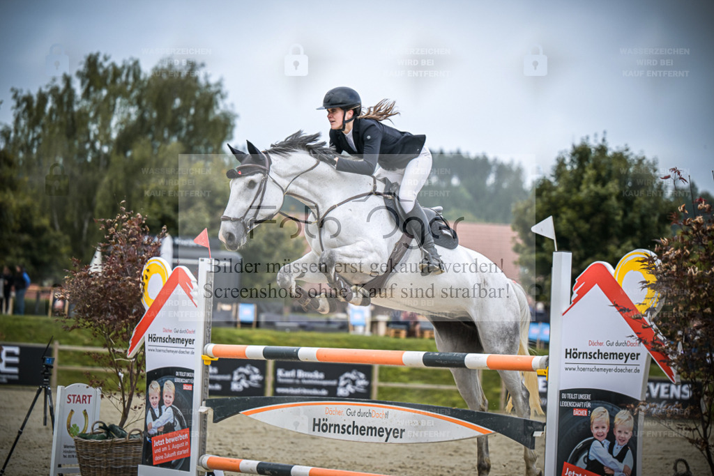 DOS_1179 | Entdecke hochwertige Reitturnierfotos von Foto Oger. Professionell, emotional und authentisch – jetzt Lieblingsmomente im Shop bestellen. - Realisiert mit Pictrs.com