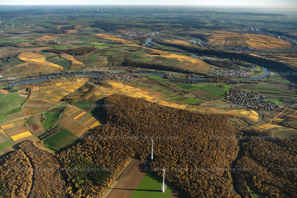 4042584 | Weinbergslandschaft an der Mainschleife bei Escherndorf und Nordheim
