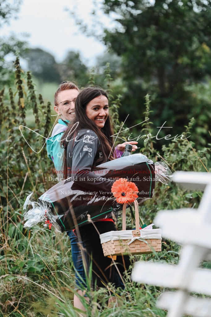 DSC_7220 | Pferde- und Turnierfotografie in Westsachsen. Pferdeportraits, Auftragszeichnungen und intuitive Kunst.