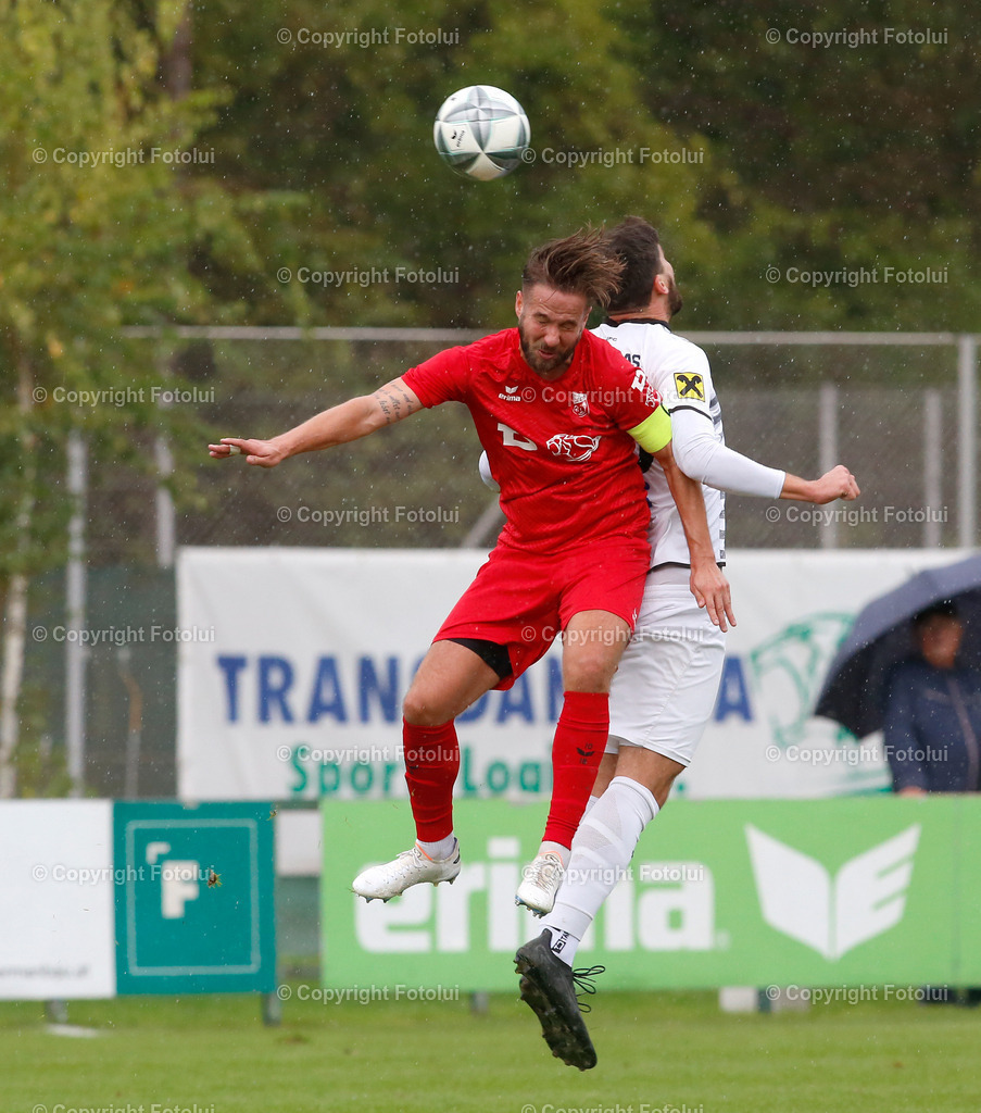 A_LUI_051024_14 | SPORT,FUSSBALL,LL .OST ASKOE OEDT 1B-UFC EFERDING 05.10.2024 IM BILD:SIMOON ABRAHAM  (OEDT 1B) UND (EFERDING) FOTO:FOTOLUI