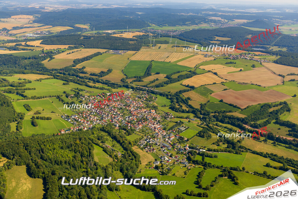 Vacha Bild- Das Luftbild wurde 2025 vom UL-Flugzeug heraus erstellt ( keine Drohne bzw. Drohnenaufnahme ) - Hochauflösende Luftaufnahme -Nicht vergleichbar mit Google Maps oder Satelittenbilder- Die Geschenkidee !Mit Lizenz und Bildrechte bestellbar - CC