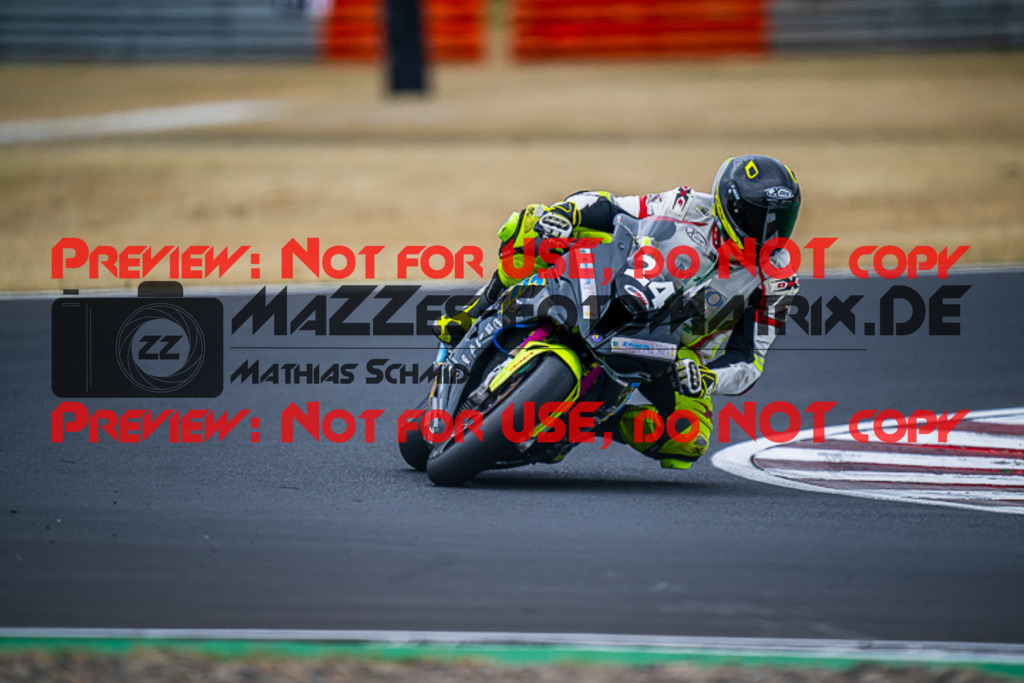MaZZes_FotoMatrix_220624_2473 | PROSUPERSTOCK
