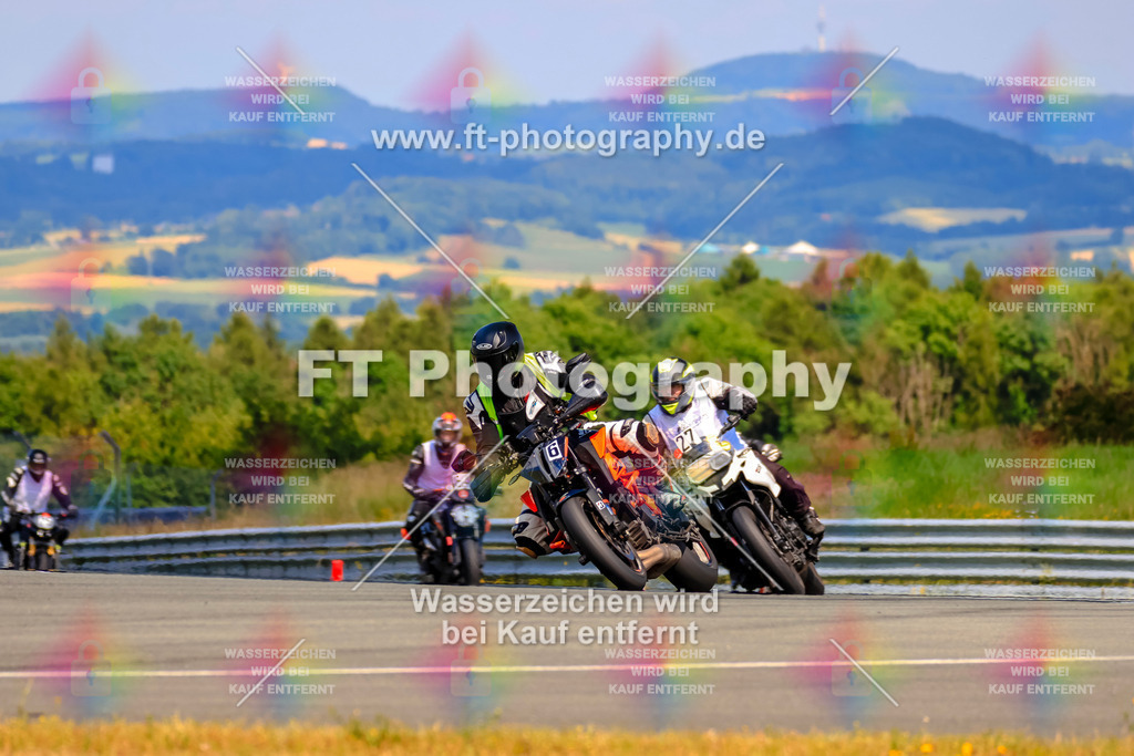 _TCM5355 | Hier findet Ihr Bilder von Touristenfahrten auf der Nürburgring Nordschleife oder von anderen Veranstaltungen die ich besucht habe. Viel Spass beim Durch Schauen 