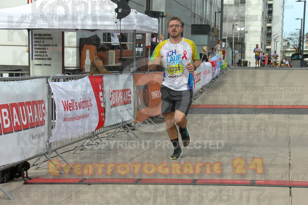 250920_1325_EX1_4448 | Sportfotografie im Rhein-Sieg Kreis, Köln, Bonn, NRW, Rheinland Pfalz, Hessen, etc. Unser Tätigkeitsfeld umfasst den Laufsport vom Volkslauf über den Marathon, Duathlon, Triathon bis zum Ultralauf wie Kölnpfad Ultra oder Schindertrail.