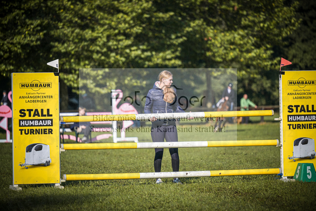 DOS_0695 | Entdecke hochwertige Reitturnierfotos von Foto Oger. Professionell, emotional und authentisch – jetzt Lieblingsmomente im Shop bestellen.Deutschlandweite Turnierfotografie. - Realisiert mit Pictrs.com