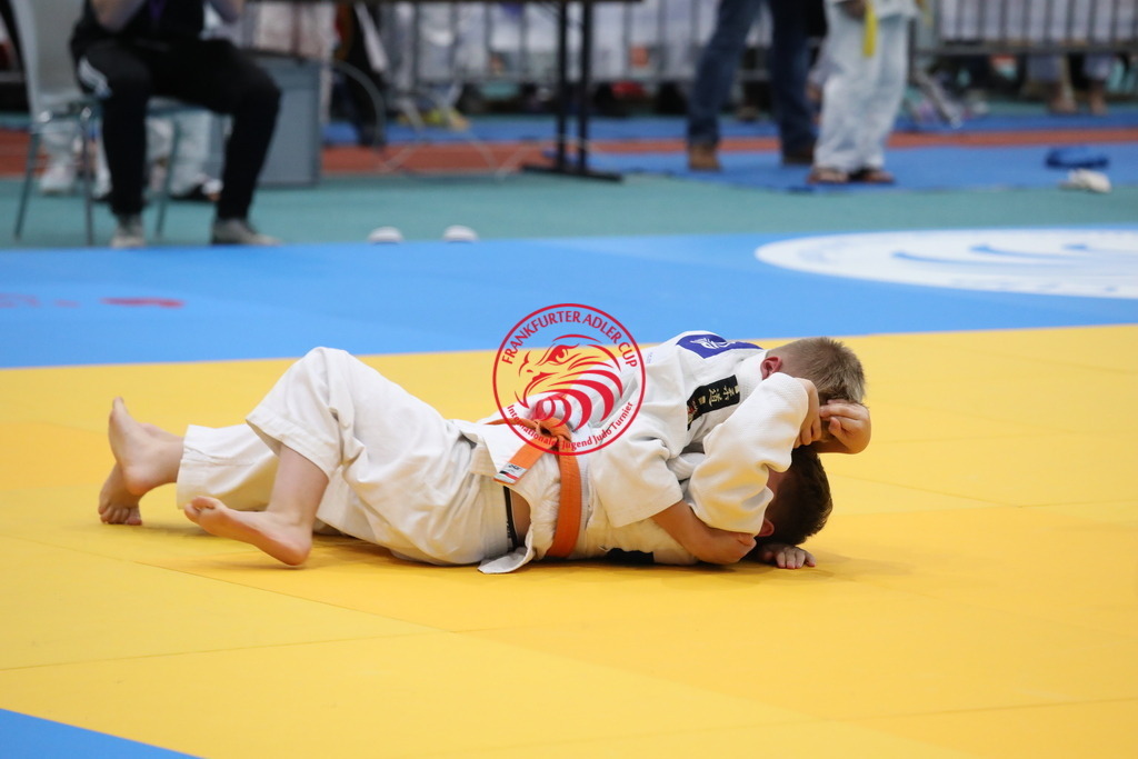 1J7A3129 | Fotos vom Adler Cup - Pictures from Adler Cup

Hier findet Ihr alle Eindrücke und großen Momente der Adler Cup Wochenenden. Here you will find all impressions and great moments of the Adler Cup weekends. - Realisiert mit Pictrs.com