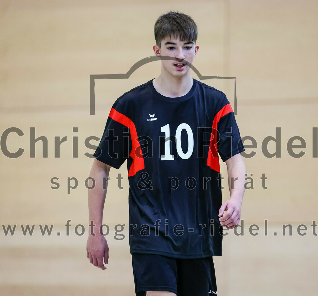 2021-11-27_001_TuS_Oberding_II_gegen_MTV_1881_Ingolstadt_III | Oberding, Deutschland, 27.11.2021:
Volleyball, Kreisliga 2021 / 2022, 5. Spieltag, TuS Oberding II gegen MTV 1881 Ingolstadt III, Endergebnis: 3:2

Christian Tiru (TuS Oberding, #10)

Foto: Christian Riedel / fotografie-riedel.net