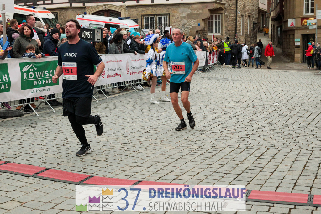 VR Bank Hauptlauf 10000m | 3 Koenigslauf 2023 - Realisiert mit Pictrs.com