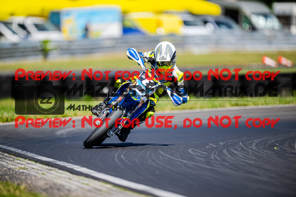 MaZZes_FotoMatrix_220702_1595 | S1