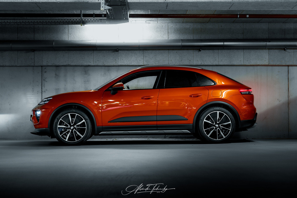 R6AT6889 _Alexander Tschuncky | Entdecken Sie die faszinierende Welt von Alexander Tschuncky Arts: Kreative Fotografie, atemberaubende Automobilkunst und hochwertiger Bilderdruck. Lassen Sie sich inspirieren! - Realisiert mit Pictrs.com