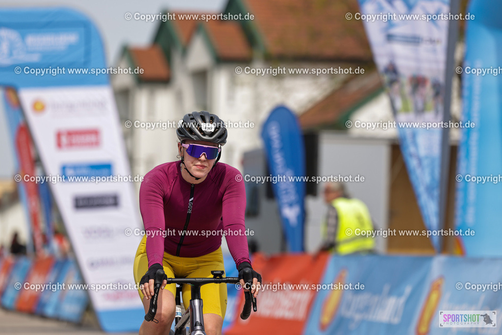 VJ__9549 | Neusiedlersee Radmarathon 2026@sportshot_your_pictrs #yourpictures#roadtowm2029 #nrm #neusiedlerseeradmarathon #neusiedlersee #neusiedlerseetourismus #burgenland #mörbisch #nrm26 #burgenlandtourismus #voglundco #poweredbyburgenlandtourismus #radsport #rad #marathon #ucigranfondo #visitburgenland #ucigranfondoworldseries