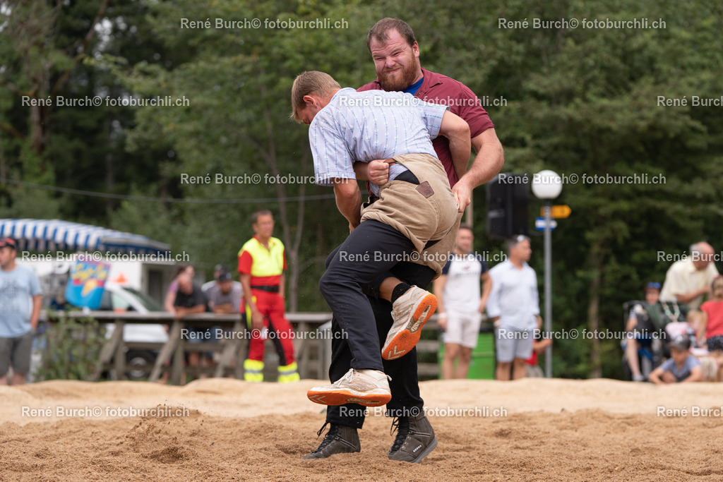 DSC00368-2 | René Burch leidenschaftlicher Fotograf aus Kerns in Obwalden.  Hier finden sie Sport, Landschaft und Natur Fotografie.
 - Realisiert mit Pictrs.com