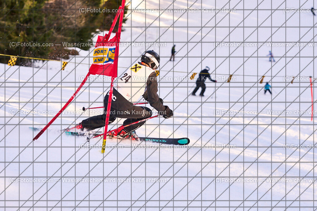 ALP0390_MastersCup-RTL-I_LKHF_Geyer Karl | NÖ Raiffeisen MastersCup, Jugend - Damen - Herren, Riesentorlauf-Rennen 1 auf der Fuchswaldpiste, durchführender Verein: Schiklub Lackenhof, So 9. Februar 2025.