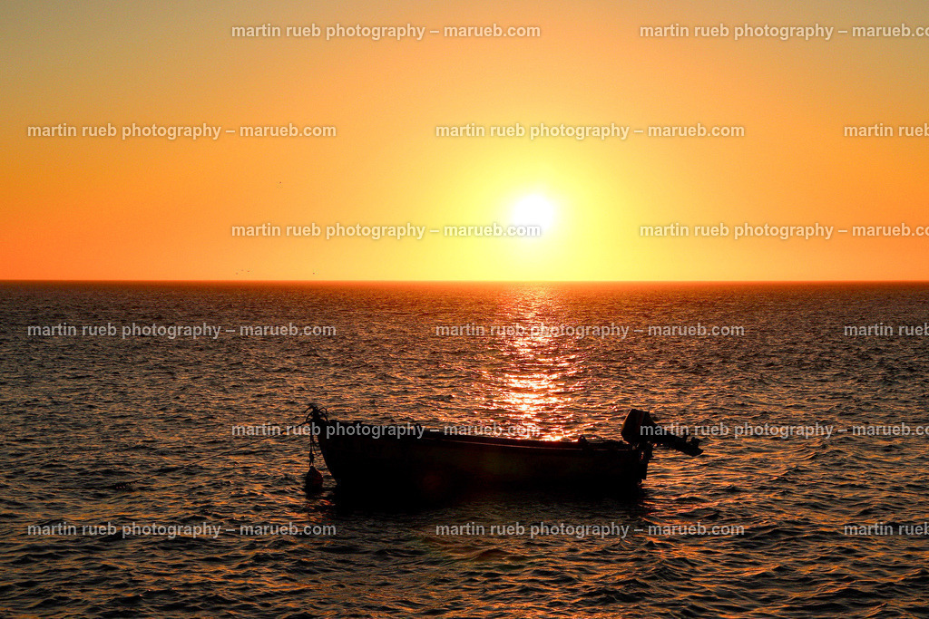 Namibian sunset  | Sunset above an Atlantic horizon - Realisiert mit Pictrs.com