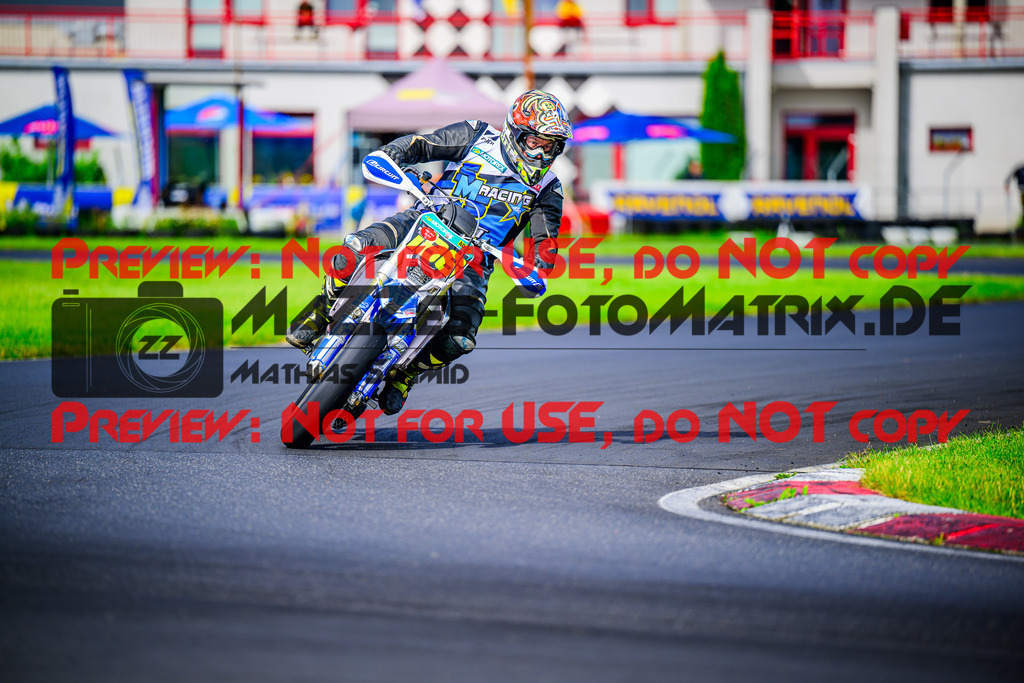 MaZZes_FotoMatrix_240713_6021986_2848 | S2