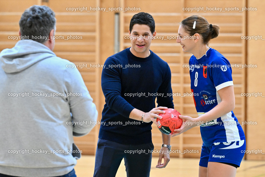 SC Ferlach Damen vs. Hypo Niederösterreich 18.11.2023 | Stadtrat Ferlach Dominic Keuschnig, #8 FRITZ Katharina