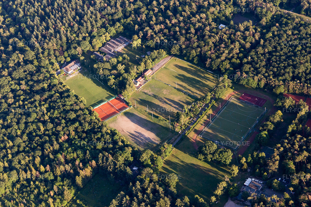 Luftbild: DJK im Ortsteil Oststadt in Karlsruhe im Bundesland Baden-Württemberg in Deutschland. Foto: IMG_115161.jpg vom 13.06.2019 durch Werner Riehm/FLY-FOTO.de