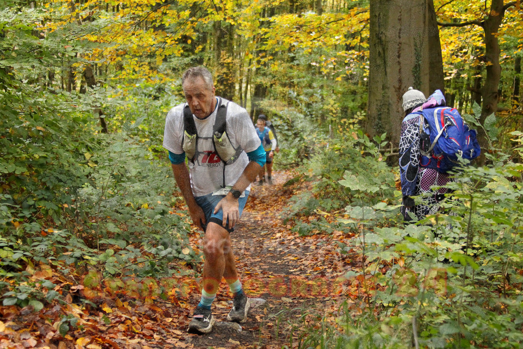 251026_1303_EV4_6423 | Sportfotografie im Rhein-Sieg Kreis, Köln, Bonn, NRW, Rheinland Pfalz, Hessen, etc. Unser Tätigkeitsfeld umfasst den Laufsport vom Volkslauf über den Marathon, Duathlon, Triathon bis zum Ultralauf wie Kölnpfad Ultra oder Schindertrail.