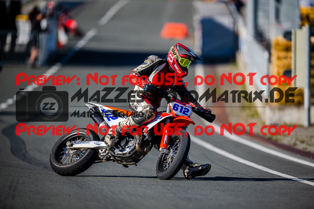 MaZZes_FotoMatrix_220903_9703 | S3