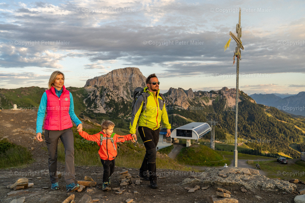 Familie_Madritsche_20-348 | piet_flosse