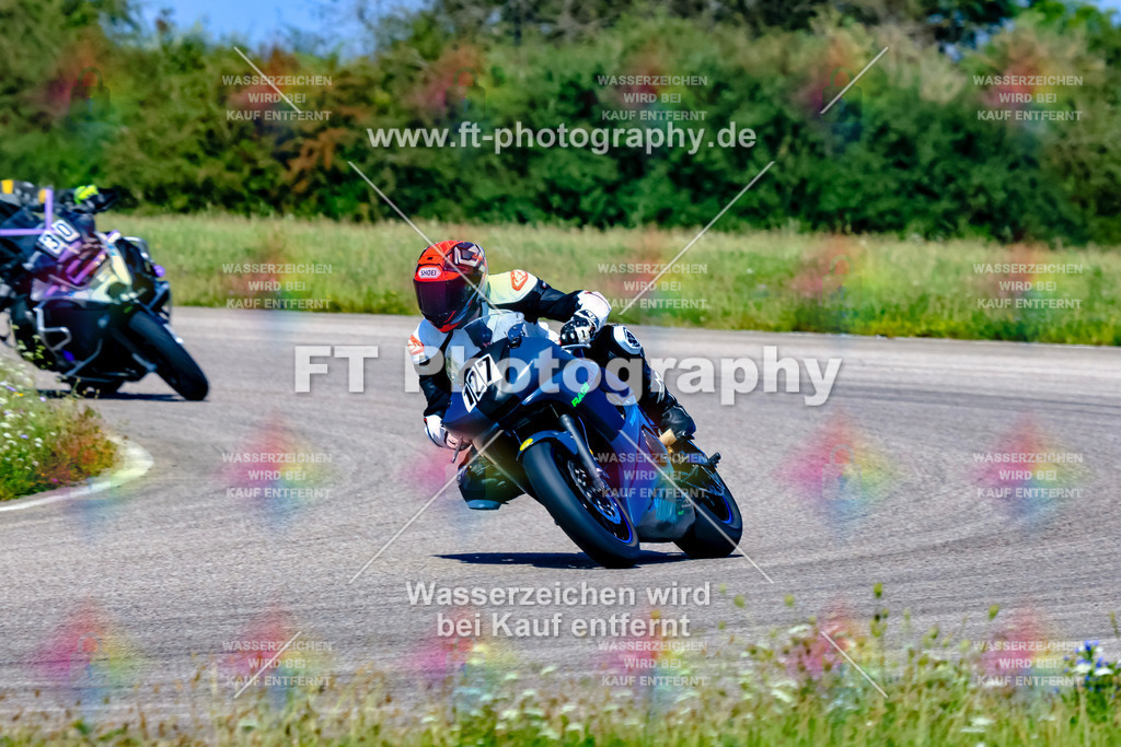_TOU3340 | Hier findet Ihr Bilder von Touristenfahrten auf der Nürburgring Nordschleife oder von anderen Veranstaltungen die ich besucht habe. Viel Spass beim Durch Schauen 