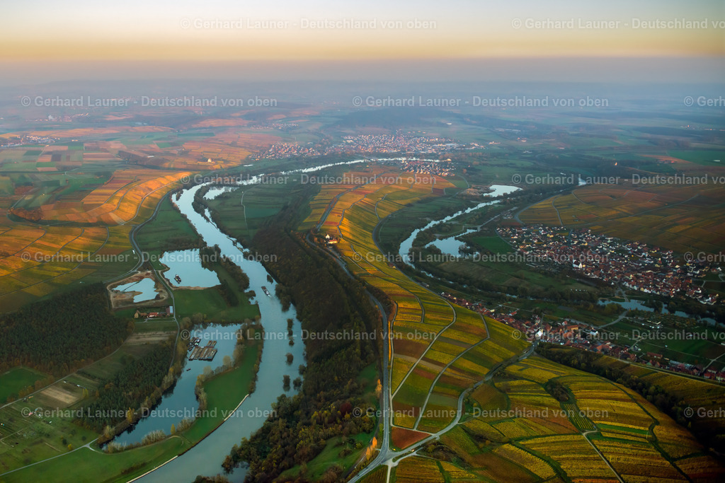 3306095 | Mainschleife bei Volkach