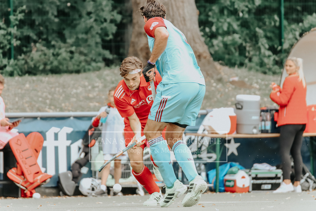 Herren_Bundesliga_02_F_RWK-UHC_21.09.25_Köln (256 von 471) | lanaschraderfotografie - Realisiert mit Pictrs.com