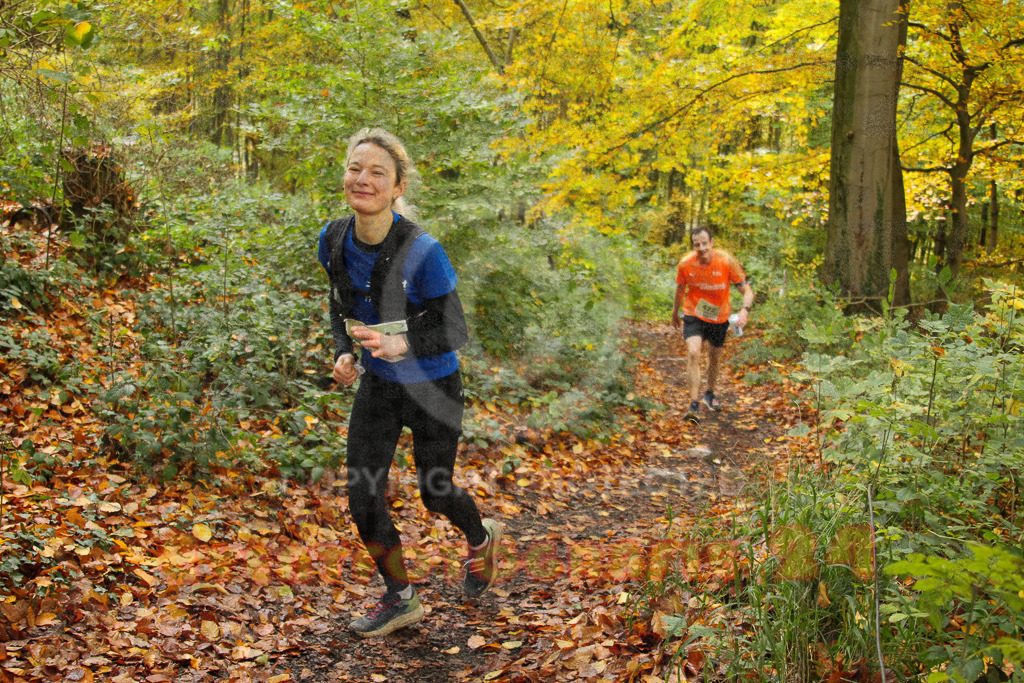 251026_1223_EV4_4950 | Sportfotografie im Rhein-Sieg Kreis, Köln, Bonn, NRW, Rheinland Pfalz, Hessen, etc. Unser Tätigkeitsfeld umfasst den Laufsport vom Volkslauf über den Marathon, Duathlon, Triathon bis zum Ultralauf wie Kölnpfad Ultra oder Schindertrail.