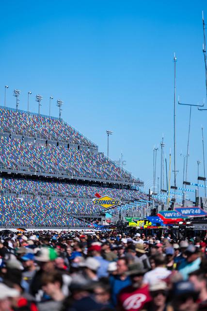 24hDay26_012312594947157SVS_SVS | Rolex 24 at Daytona 2026 - Foto: Gruppe C Photography - Realisiert mit Pictrs.com