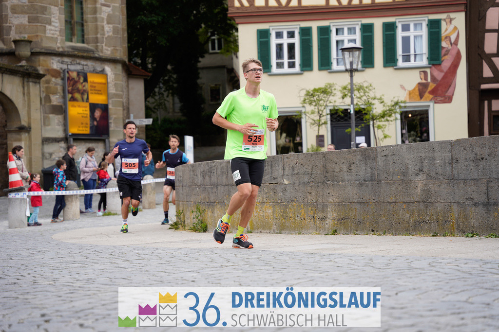 VR Bank Hauptlauf 10km | 3königslauf 2022 VR Bank Hauptlauf - Realisiert mit Pictrs.com