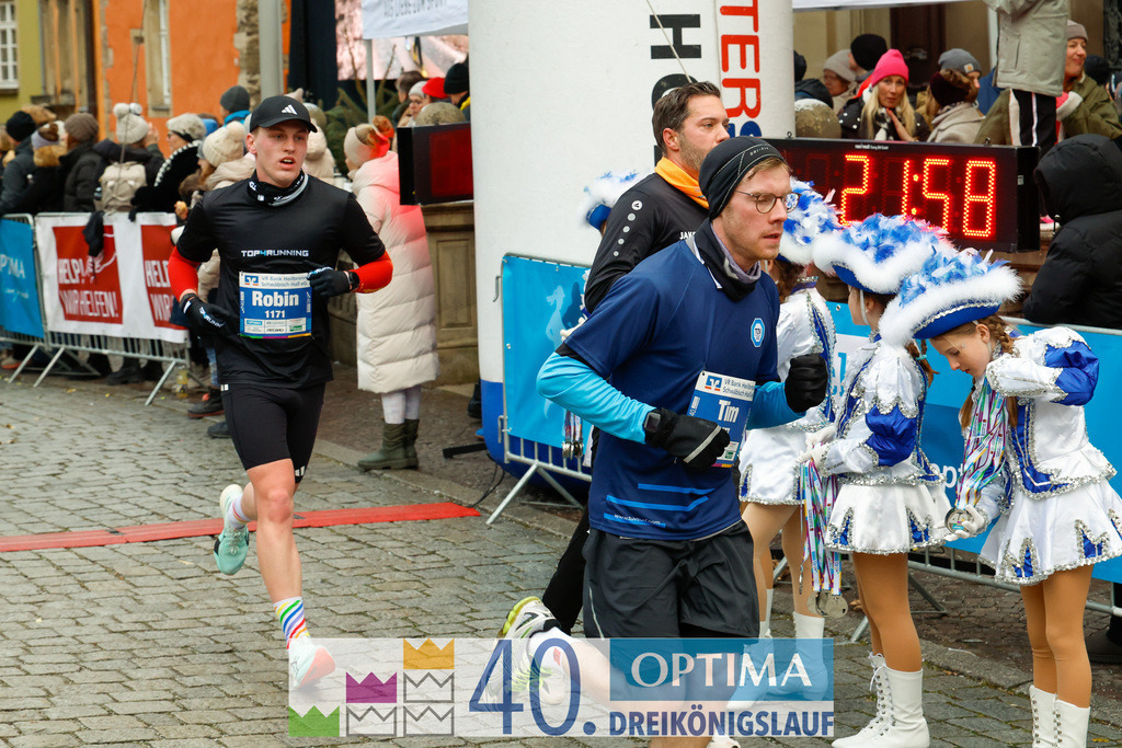 VR Bank Hauptlauf 10km | 40. Optima 3koenigslauf 2026 - Realisiert mit Pictrs.com