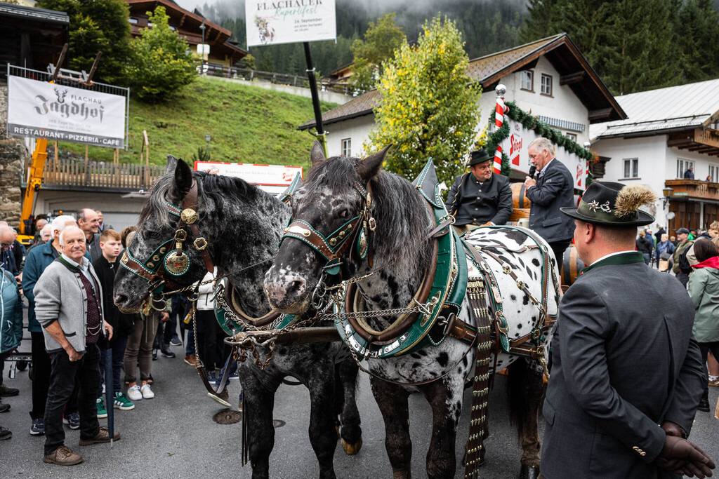 Rupertifest_Flachau_2k25_Webauflösung-80 | Bildershop Chri Fischbacher - Realisiert mit Pictrs.com