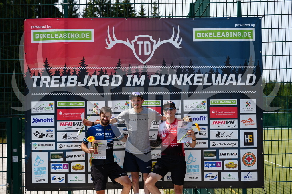 FC103531 | Fotogalerie der Treibjagd im Dunkelwald - Dein MTB Etappenrennen im Erzgebirge - Realisiert mit Pictrs.com