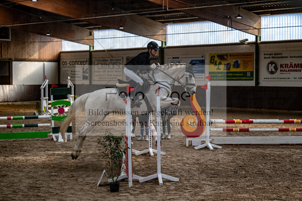 20240309-DOS_5964 | Entdecke hochwertige Reitturnierfotos von Foto Oger. Professionell, emotional und authentisch – jetzt Lieblingsmomente im Shop bestellen. - Realisiert mit Pictrs.com