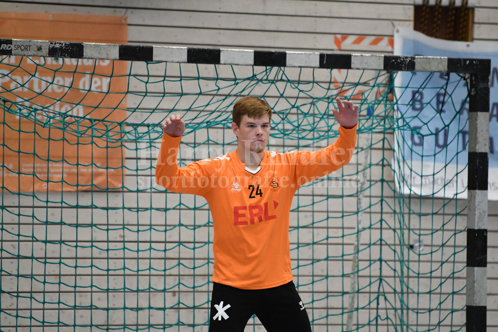 HC Deggendorf : SSG Metten | Simon Hanauer  (HC Deggendorf) - Realisiert mit Pictrs.com