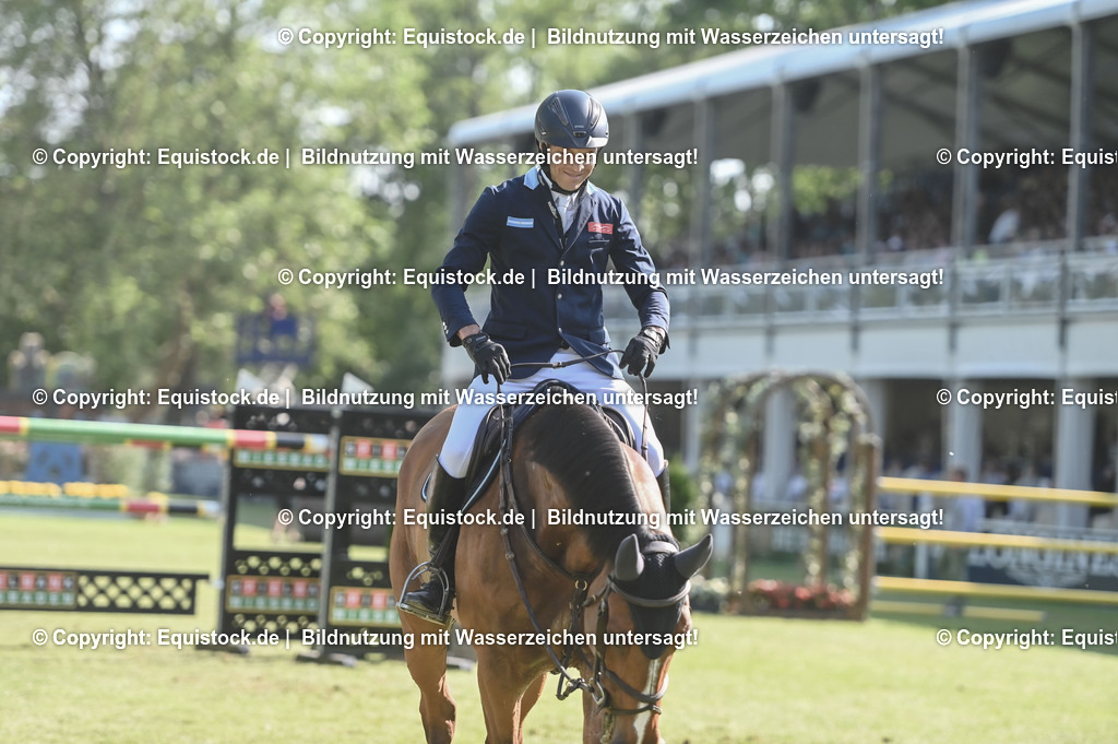 20230528_17_CSI4_Hess.Min.Präs_0255 | equistock