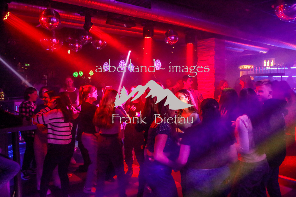 OE7A0193 | Zauberwoid - ein Event, das von den Jugendlichen mitorganisiert wurde, unterstützt durch die Expertise der einzelnen Firmen und Unternehmen