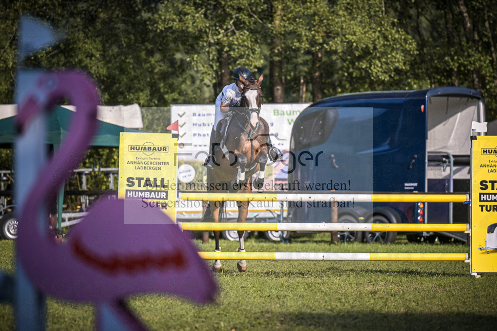 DOS_0608 | Entdecke hochwertige Reitturnierfotos von Foto Oger. Professionell, emotional und authentisch – jetzt Lieblingsmomente im Shop bestellen.Deutschlandweite Turnierfotografie. - Realisiert mit Pictrs.com