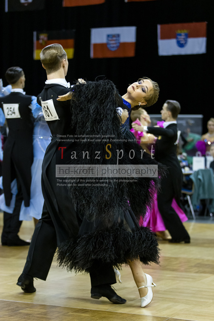 20241102_DC_HGR_Std_08605 | Tanzsportbilder, Standardtanz, Lateintanz, WDSF, DTV, LTVB, dancecomp, goc, hessen tanzt, blaues band der spree, walzer, tango, wiener walzer, slowfox, quickstepp, samba, rumba, cha-cha-cha, paso doble. jive, hd-kroft photography, turniertanzsport