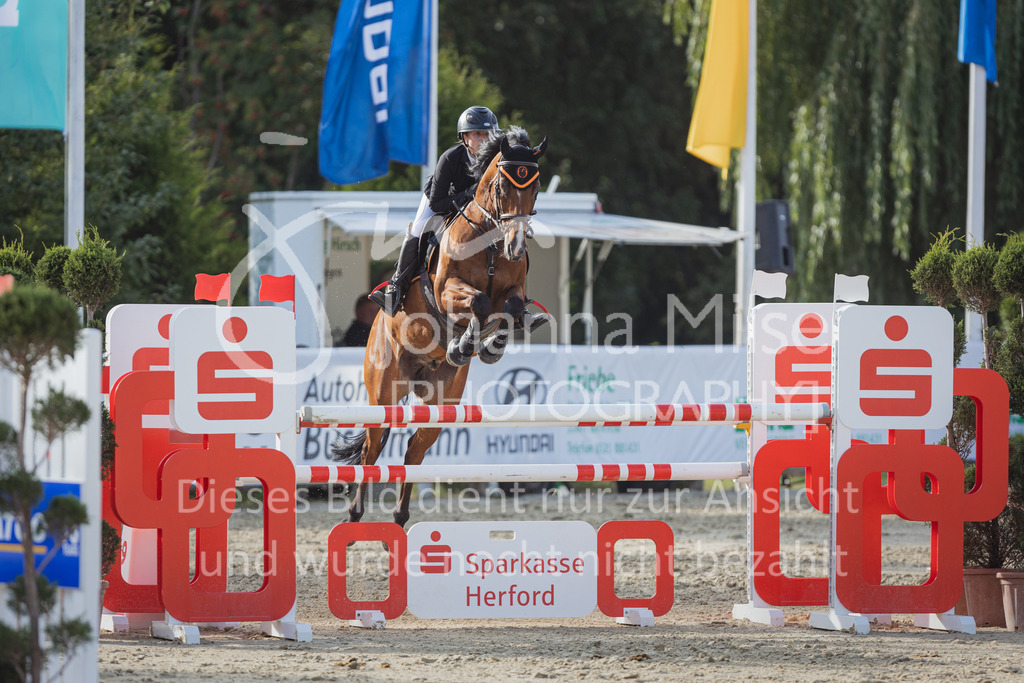 220728_BHO_ST_M1-Spr_1-678 | Deine schönsten Turniermomente als professionelle Fotos! Entdecke hochwertige Pferdesport-Fotografie im Online-Shop. Jetzt Fotos finden & bestellen!