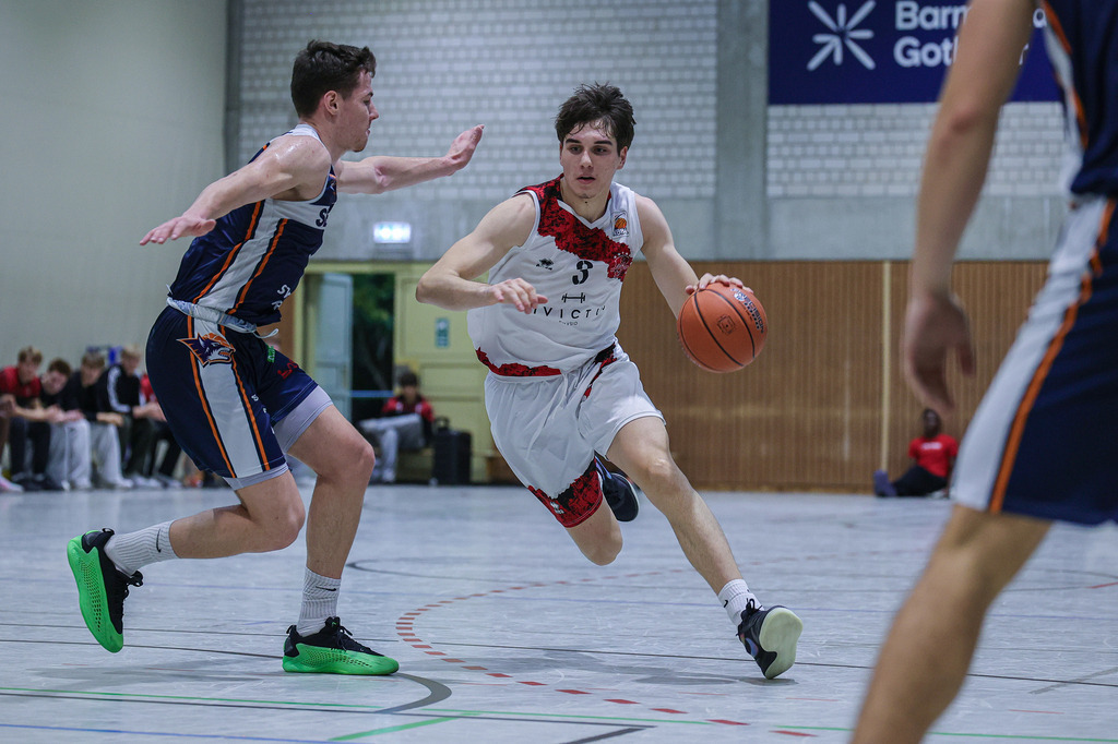 NBBL BAYER GIANTS vs Rostock Seawolves-104 | Fotos von Basketballspielen aus dem Raum NRW fotografiert von Gero Mueller-Laschet und Daniel Schaefer - Realisiert mit Pictrs.com