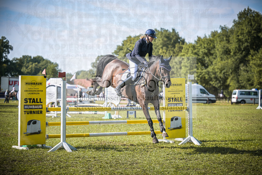 DOS_0407 | Entdecke hochwertige Reitturnierfotos von Foto Oger. Professionell, emotional und authentisch – jetzt Lieblingsmomente im Shop bestellen.Deutschlandweite Turnierfotografie. - Realisiert mit Pictrs.com