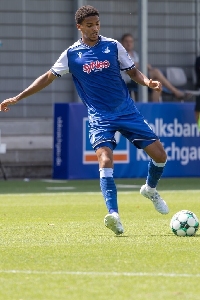 Fußball 3. Liga, Saison 2026/27, 1. Spieltag: TSG Hoffenheim 2 gegen Hansa Rostock | Fußball 3. Liga, Saison 2026/27, 1. Spieltag: TSG Hoffenheim 2 gegen Hansa Rostock***Tristan Spranger (13, Hoffenheim) - Realisiert mit Pictrs.com