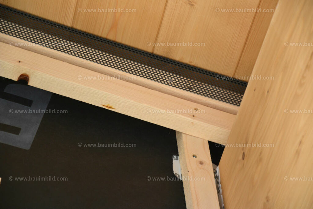 bib-lg13-holzbau-ausbau-0089 | Nach LV-Leistungsgruppen sortierte Detailfotos über den Bau eines Hauses. Alle Hausbau-Bilder direkt vom Urheber und Autor der Website Haus-Selber-Bauen.com