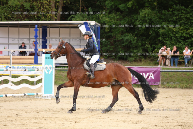 HG9A0993 | laurarinckfotografie - Realisiert mit Pictrs.com