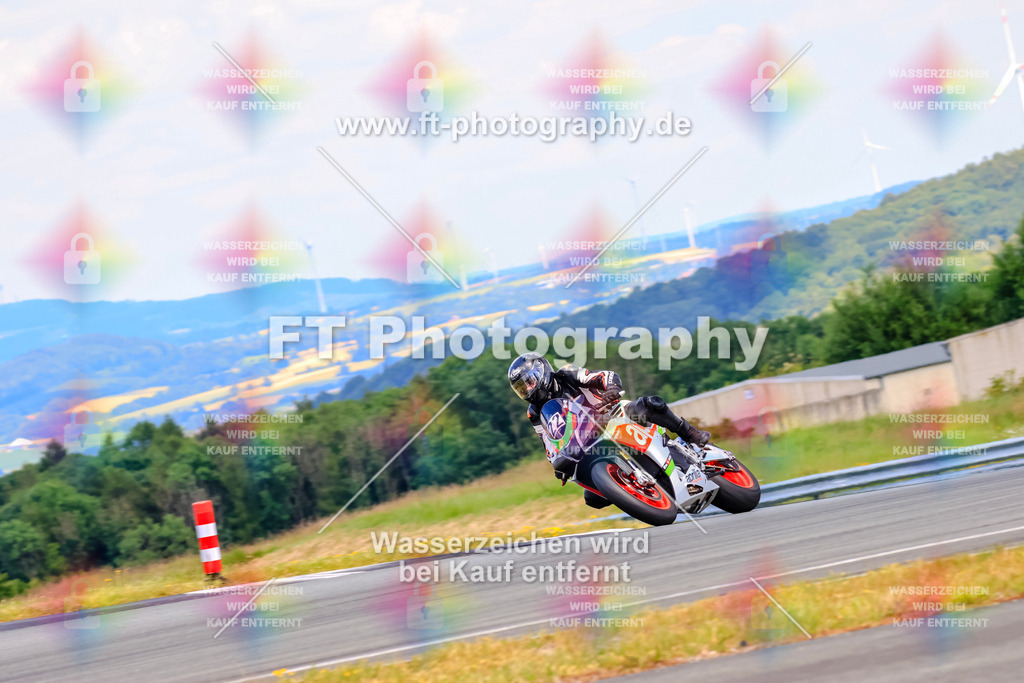 _TCM5171 | Hier findet Ihr Bilder von Touristenfahrten auf der Nürburgring Nordschleife oder von anderen Veranstaltungen die ich besucht habe. Viel Spass beim Durch Schauen 