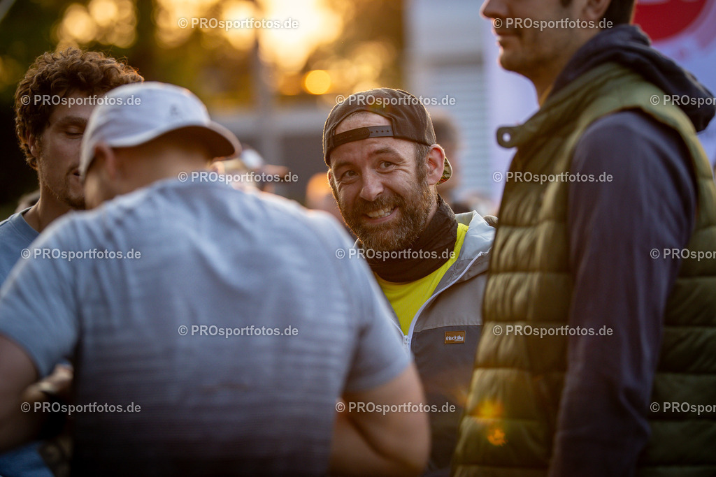 21. ASV Nachtlauf; Koeln, 08.05.24 | Impressionen vom 21. ASV Nachtlauf am 08.05.24 am Tanzbrunnen in Koeln. Foto: BEAUTIFUL SPORTS/Axel Kohring